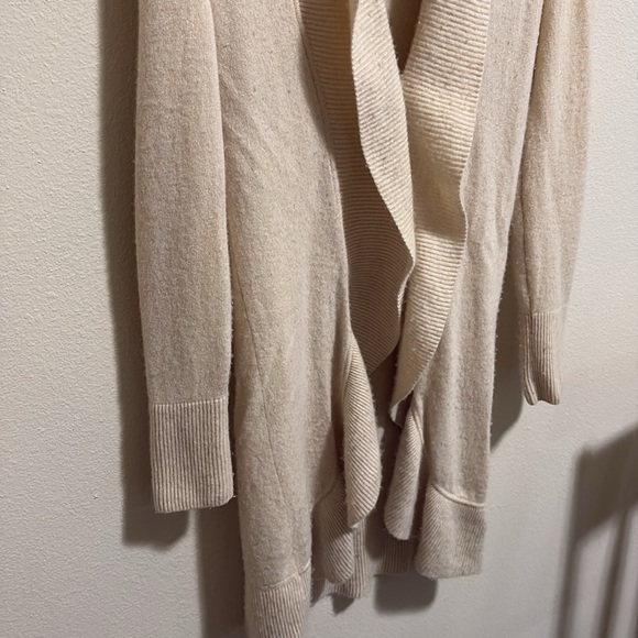 Lilly Pulitzer Sandbar Metallic Cashmere Sweater for Women Size Small - Picture 6 of 7